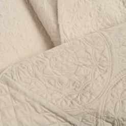 Medallion Scallop Oversized Embroidered Bedspread Set - Lush Décor 10 Medallion Scallop Oversized Embroidered Bedspread Set - Lush Décor -Home Decoration Promotion GUEST 28d4dbd1 0ca0 4455 bfb8 86dbfc69abbe