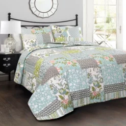 Blue Roesser Quilt Set - Lush Décor -Home Decoration Promotion GUEST 6218a7e4 e99a 4417 b52a 1f3d86a8c5a5