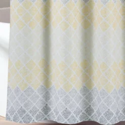 72"x72" Medallion Ombre Shower Curtain - Lush Décor -Home Decoration Promotion GUEST a35f0fca f1c6 4db1 8e4b 284a98e0e7b2