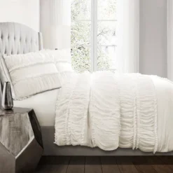 White Nova Ruffle Comforter Set - Lush Décor -Home Decoration Promotion GUEST d9b0805f b52b 4ad5 9fee e922863fc8d7